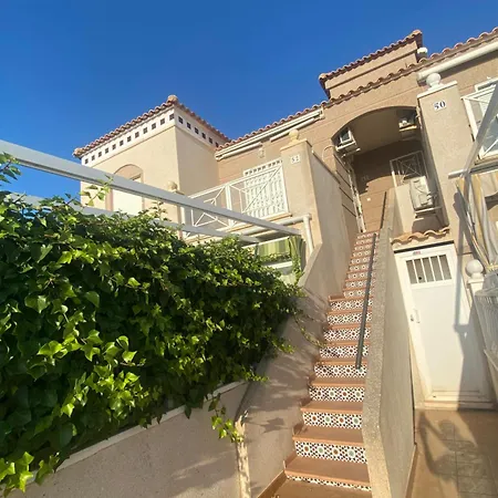 Roof Terrace Apartment With Pool, Bikes Included Torrevieja Exterior photo